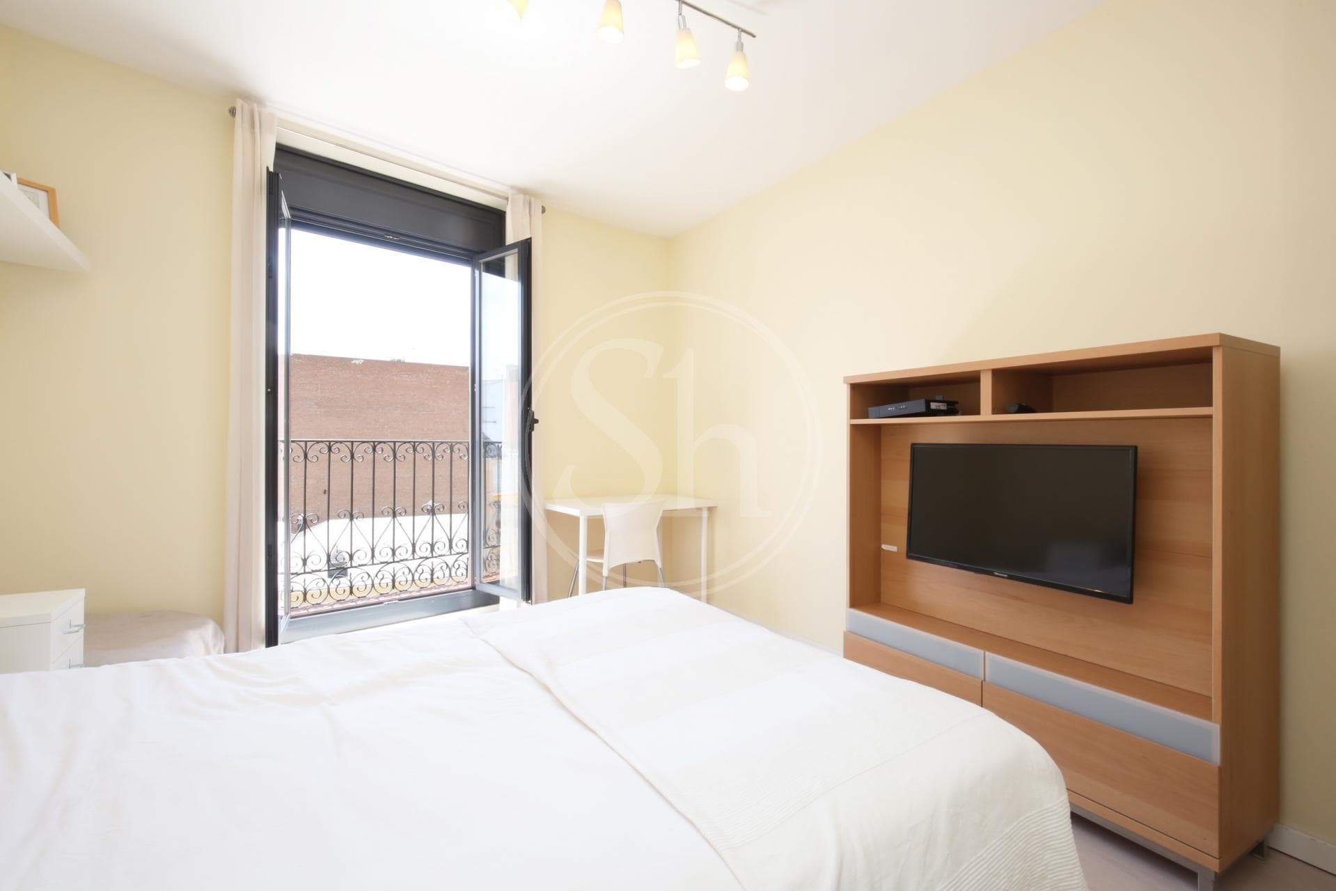 property_image_3