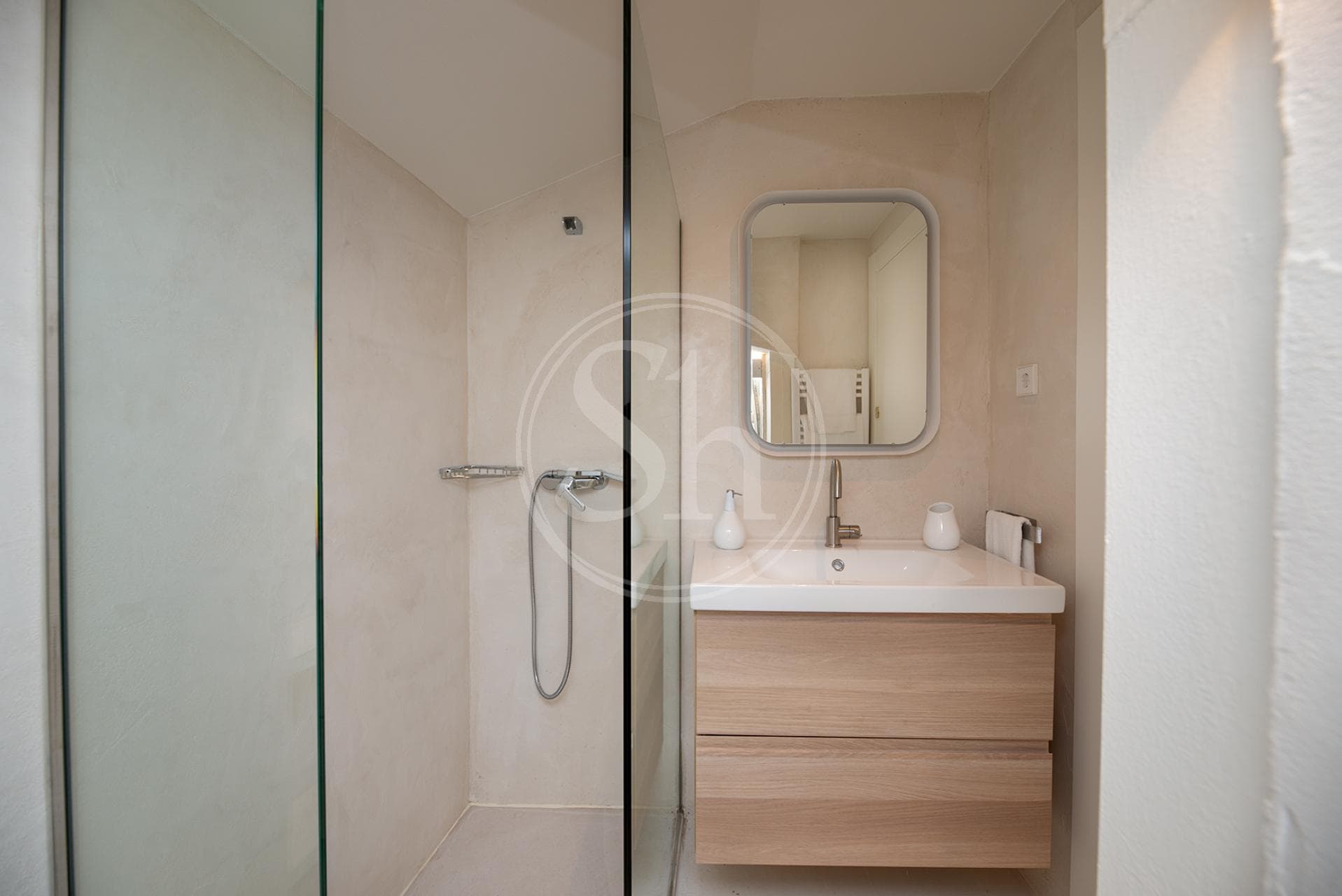 property_image_16