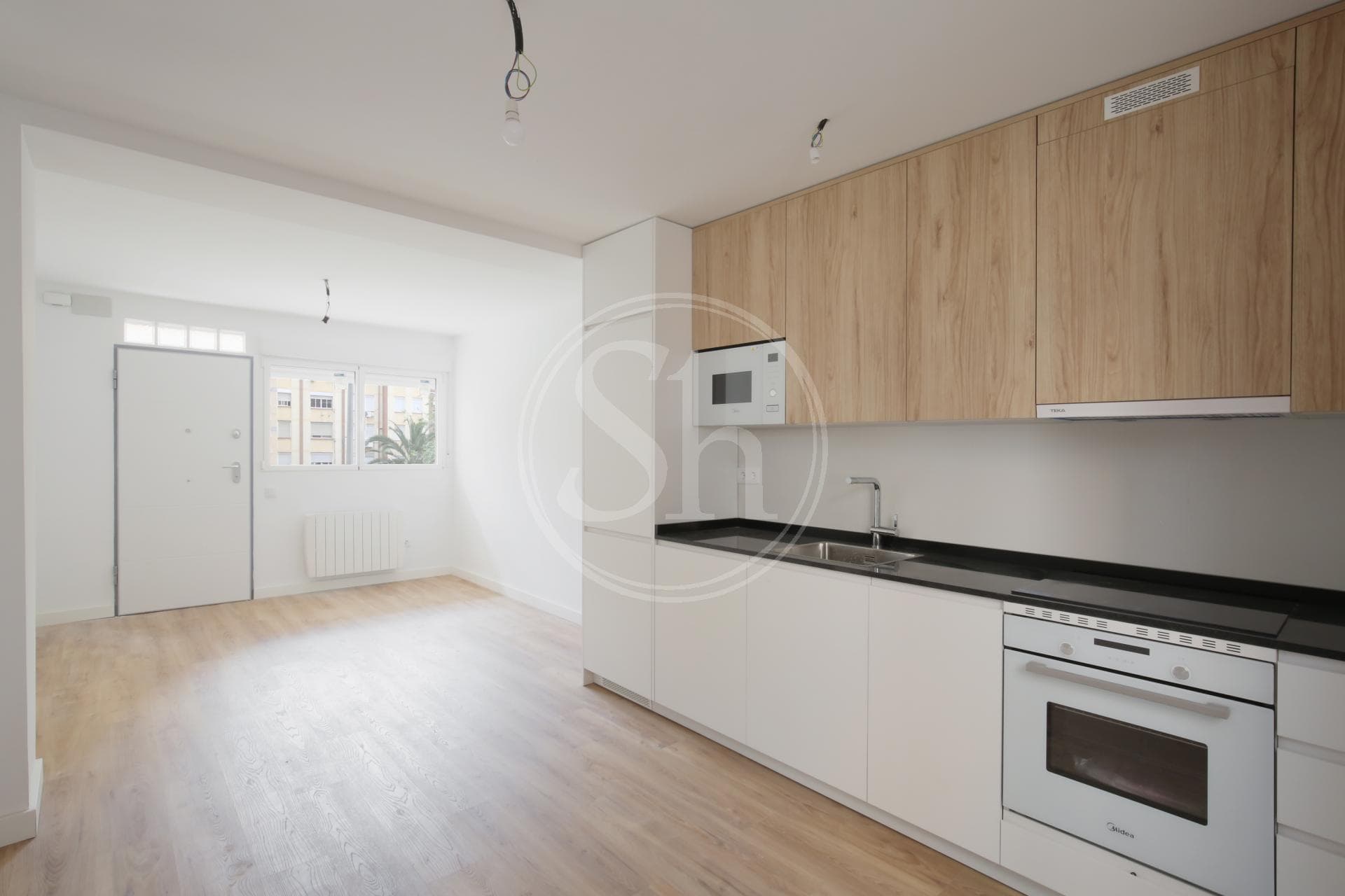 Gerardo Cordon - Apostol Santiago | Ciudad Lineal | Madrid | REF 331T94COG3B